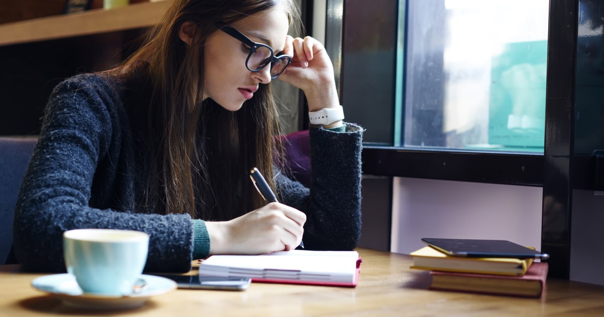 Auf den Punkt gebracht: So überzeugst du mit deinem Essay